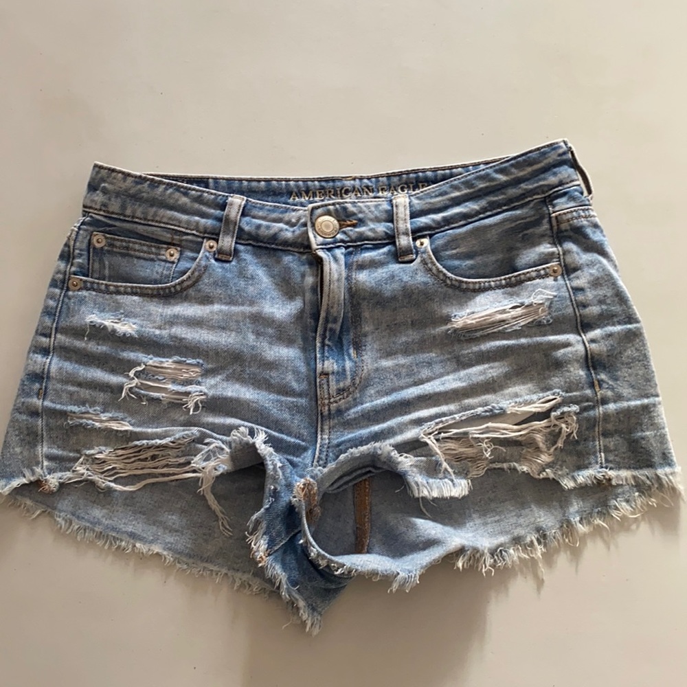 2 FOR 30 - American eagle jean shorts, good condition, size 4